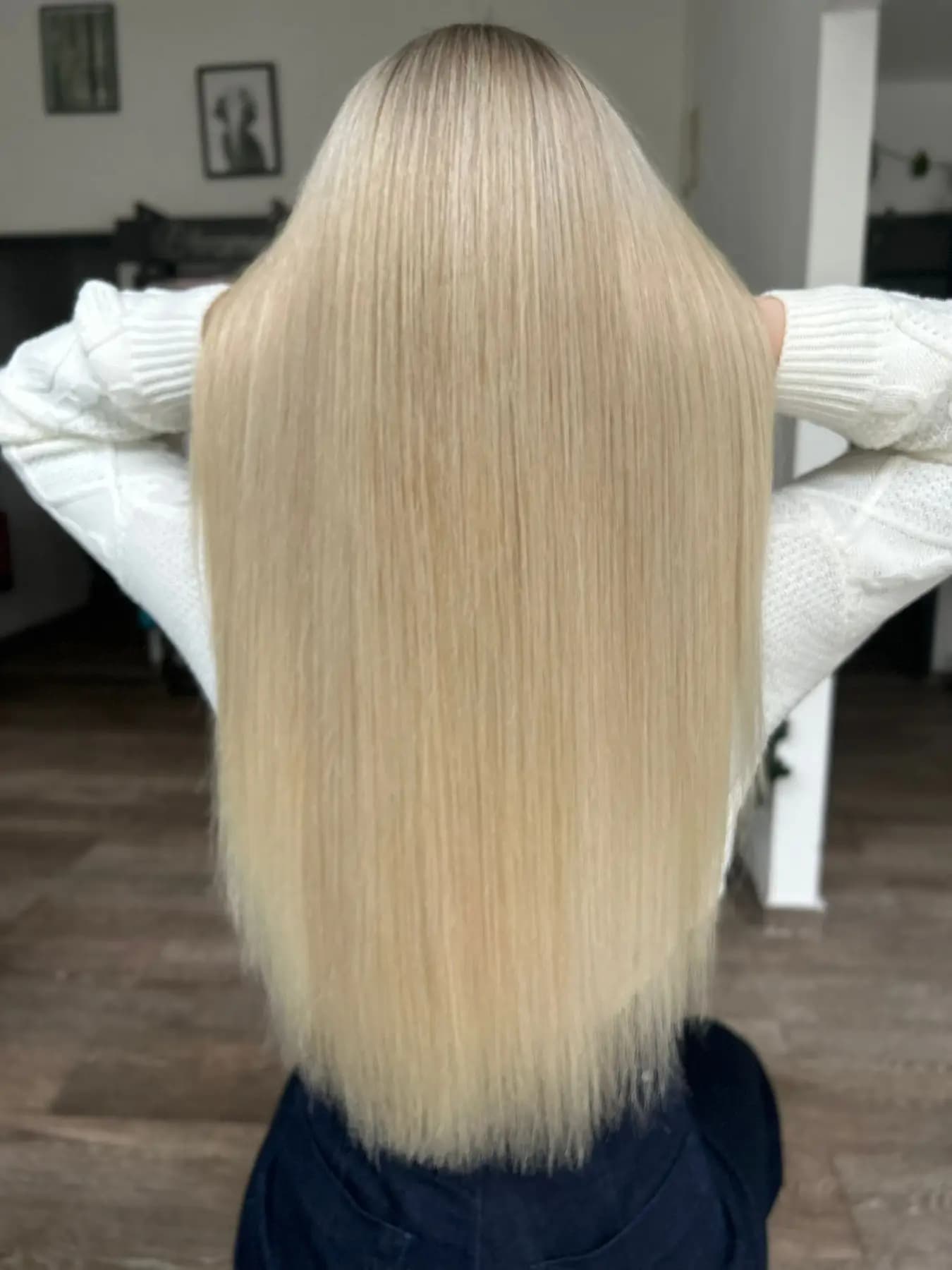 Jemný blond střih